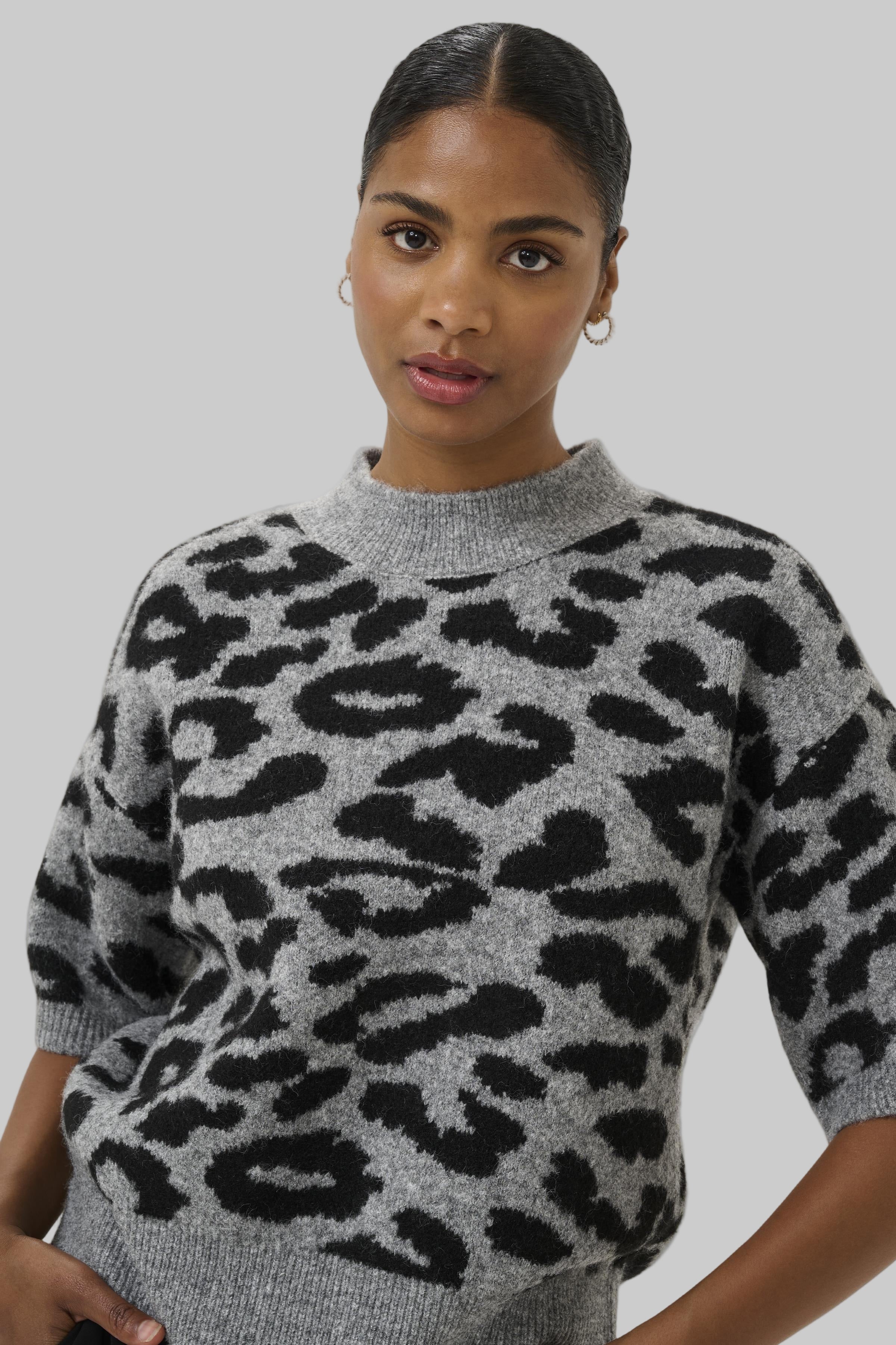 KAsandra Pullover