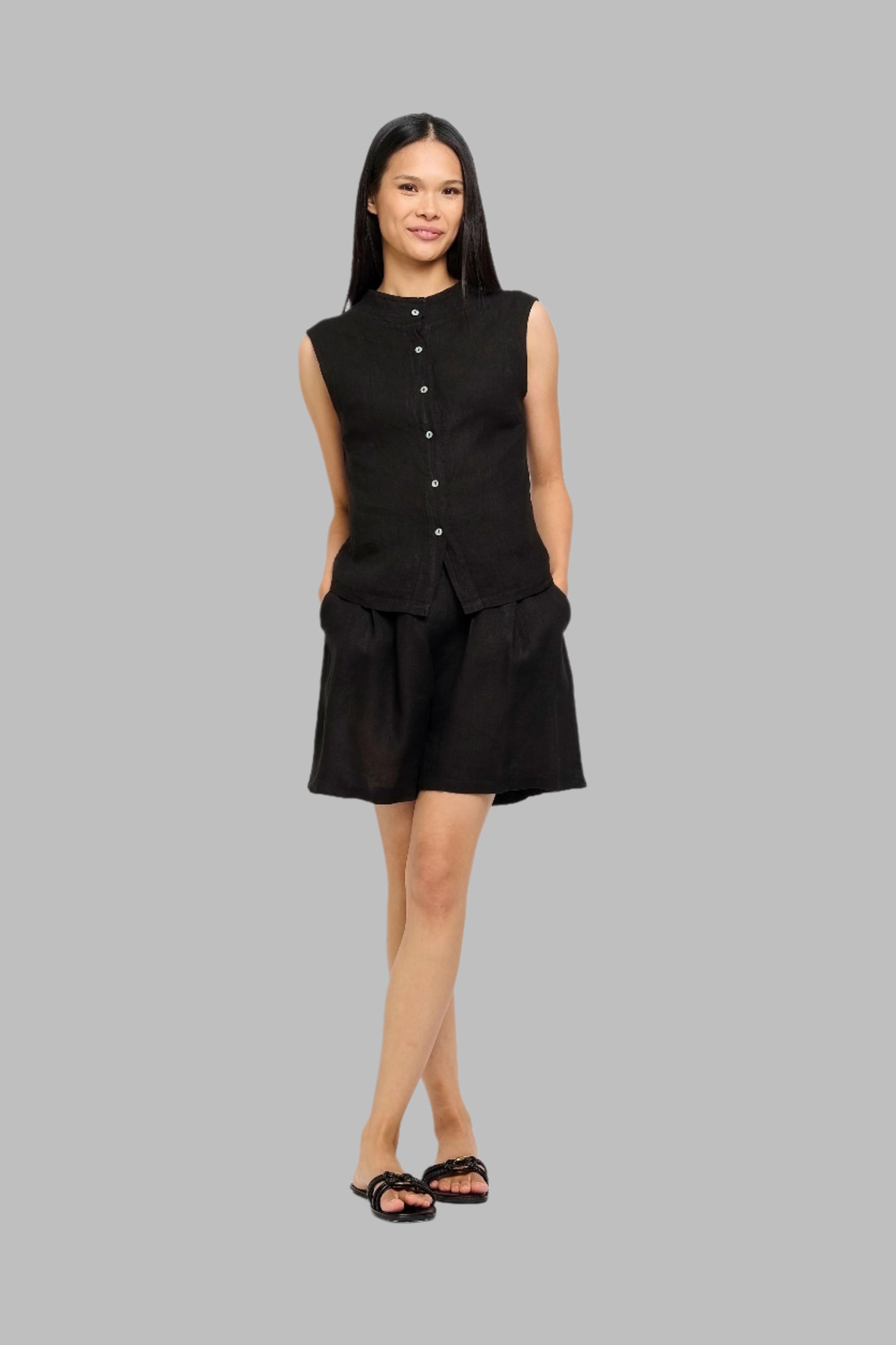 Button Down Line Vest