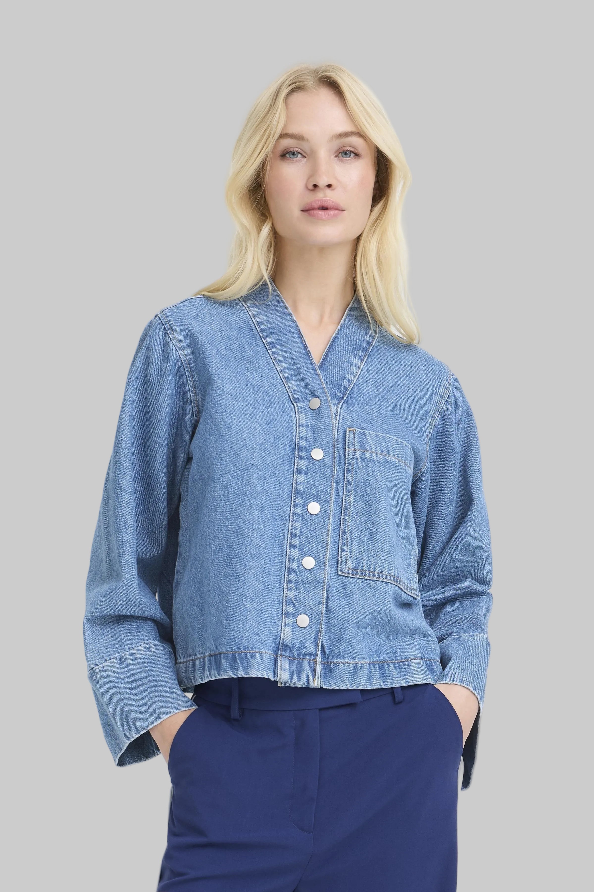 BYKACILA Shirt