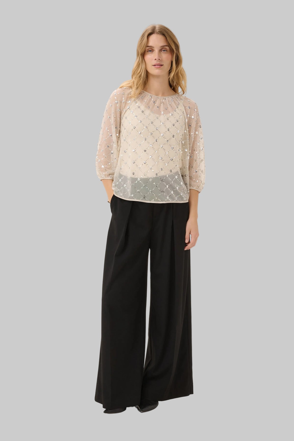 DimkaPW Blouse