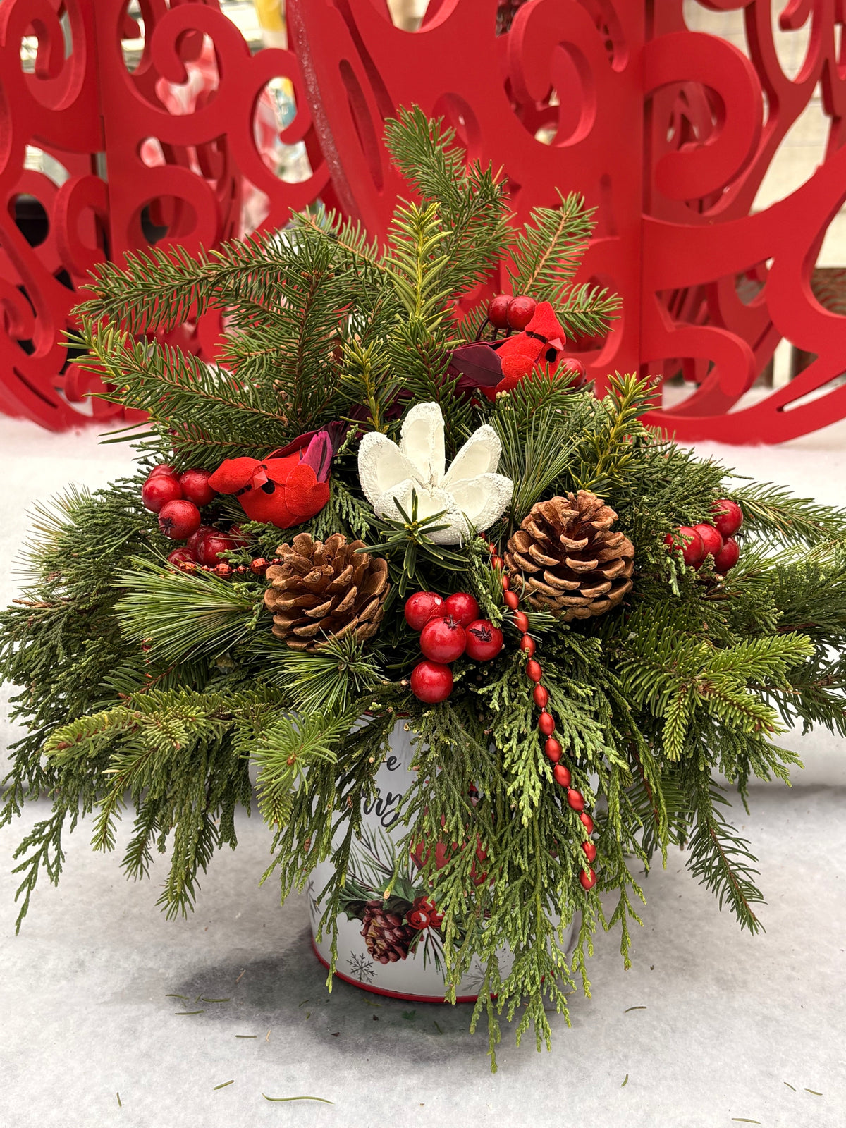 2026 "Be Merry" Cardinal Tin centrepiece workshop December 12 2pm