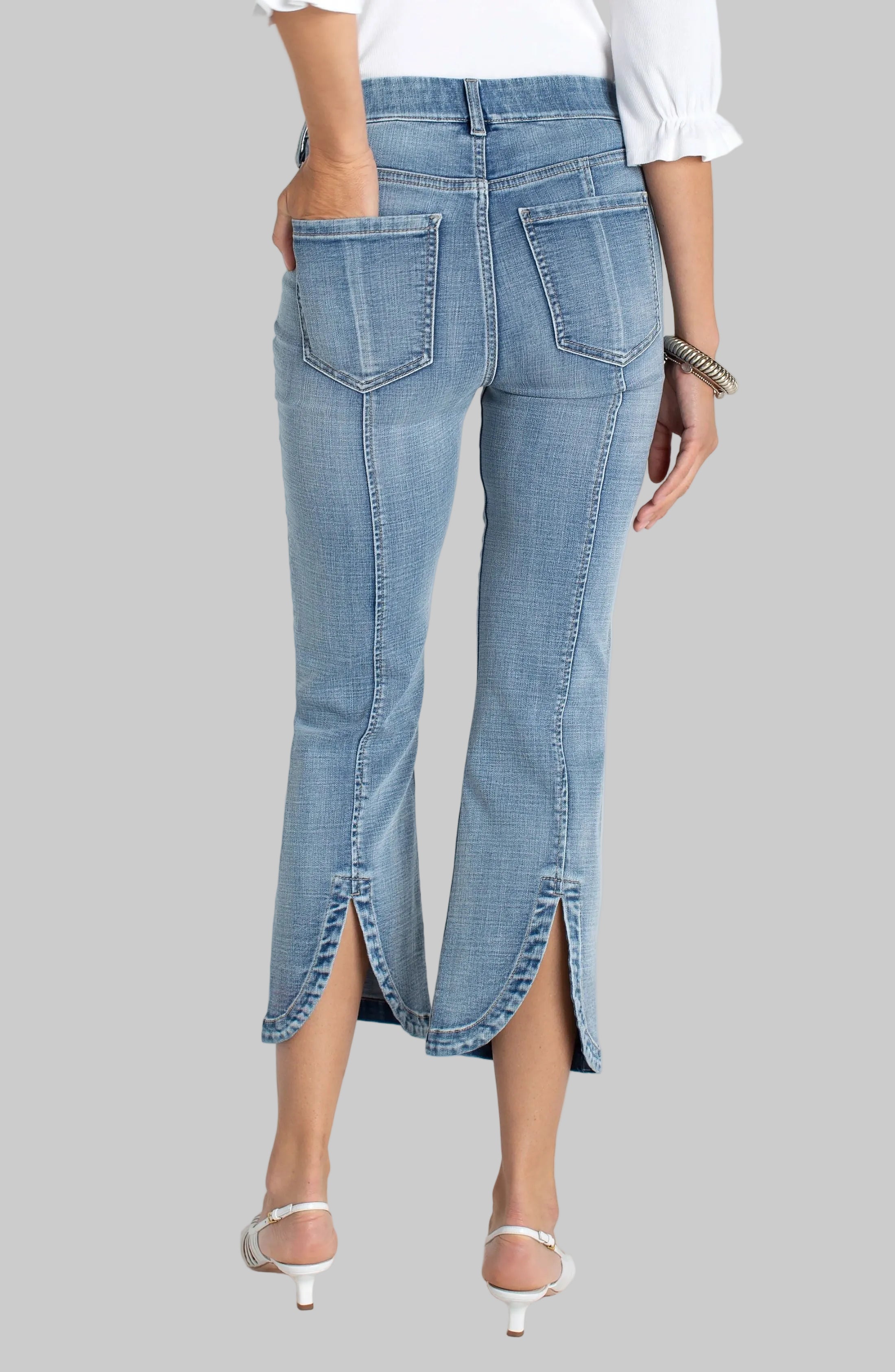 The Gia Glider Crop W/ Tulip Back