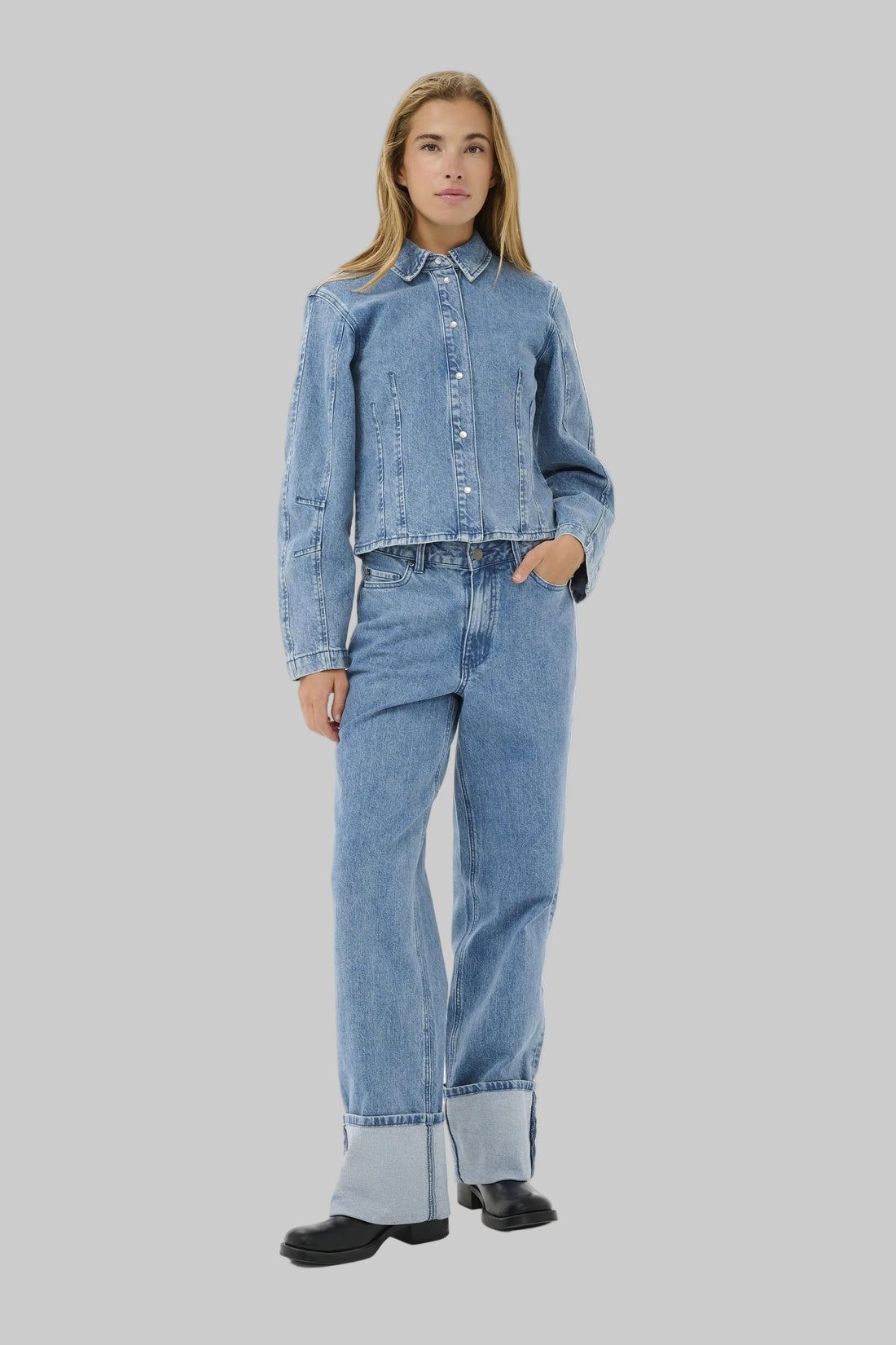 KA Vallis Jeans