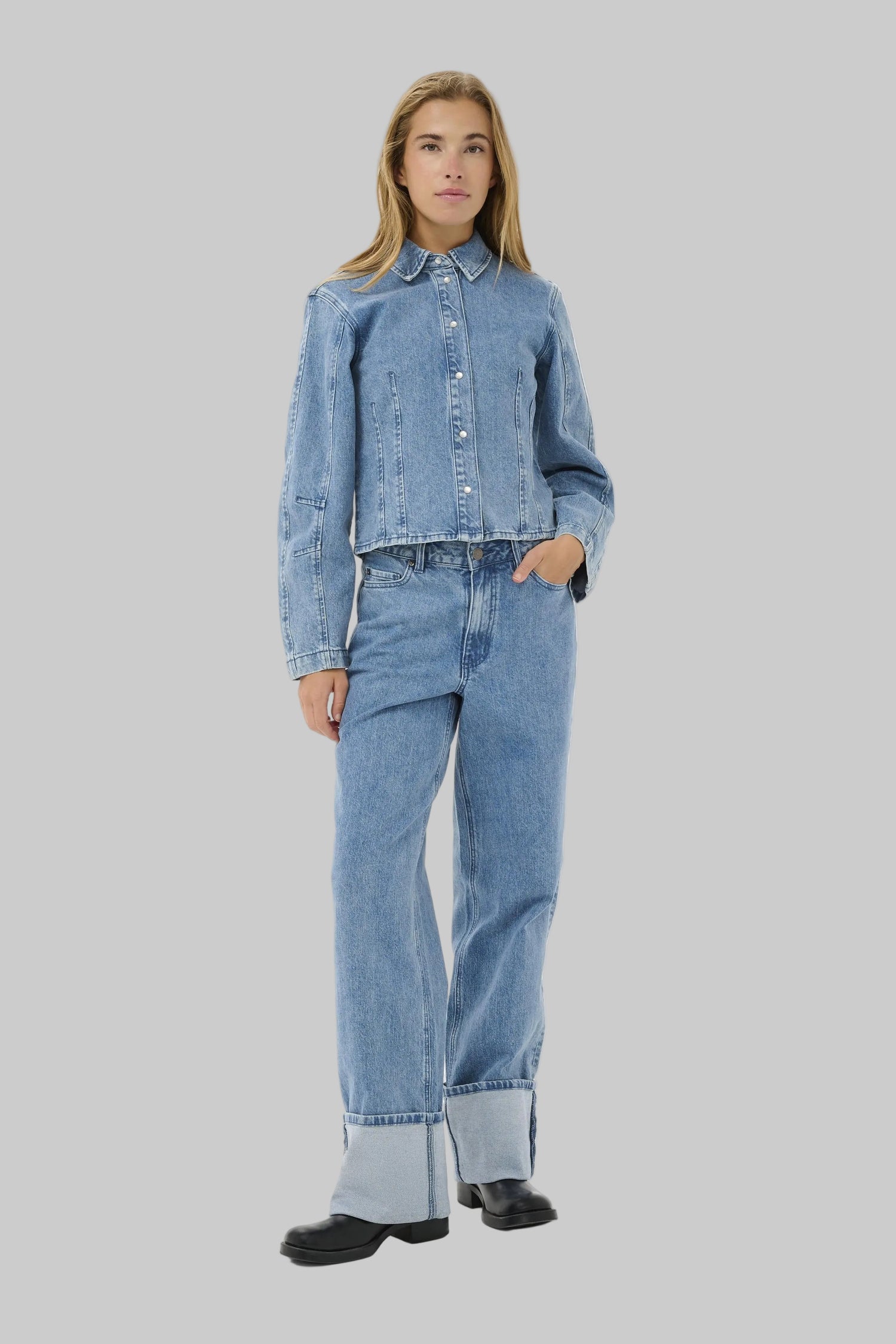 KA Vallis Jeans