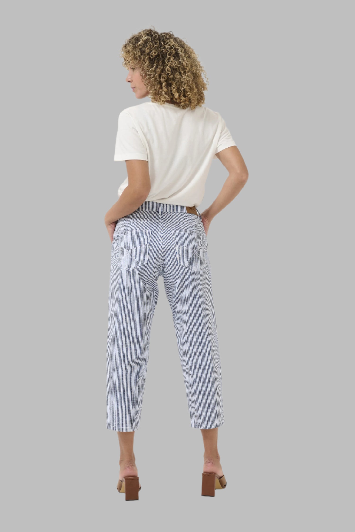 CRBerta Capri Pants