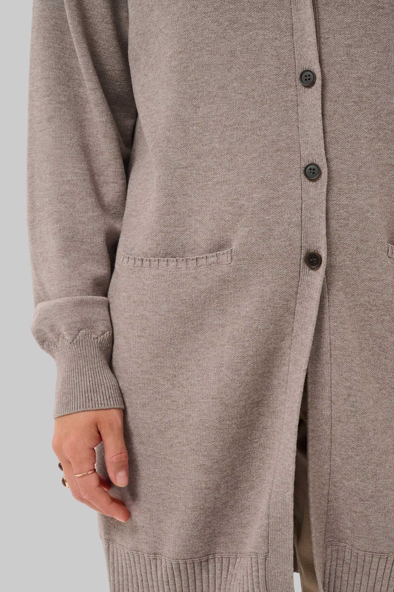 CRDela Cardigan