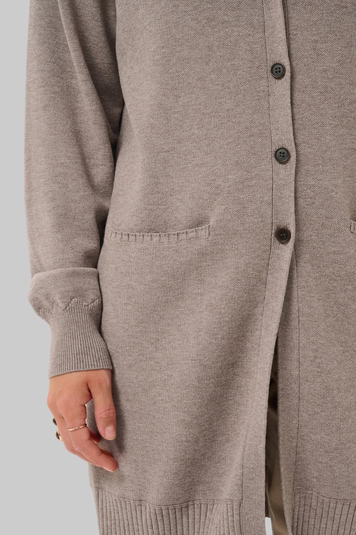 CRDela Cardigan