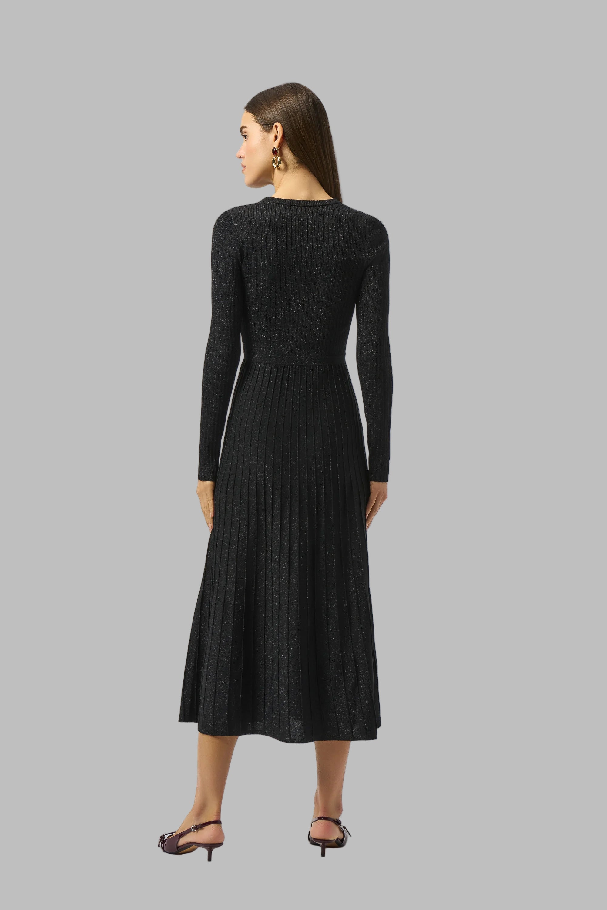 Knit Fit &amp; Flare Crew Neck Dress