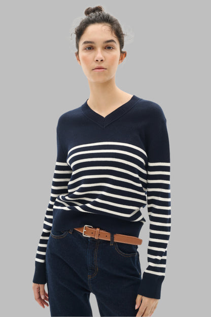 WallisIW Pullover