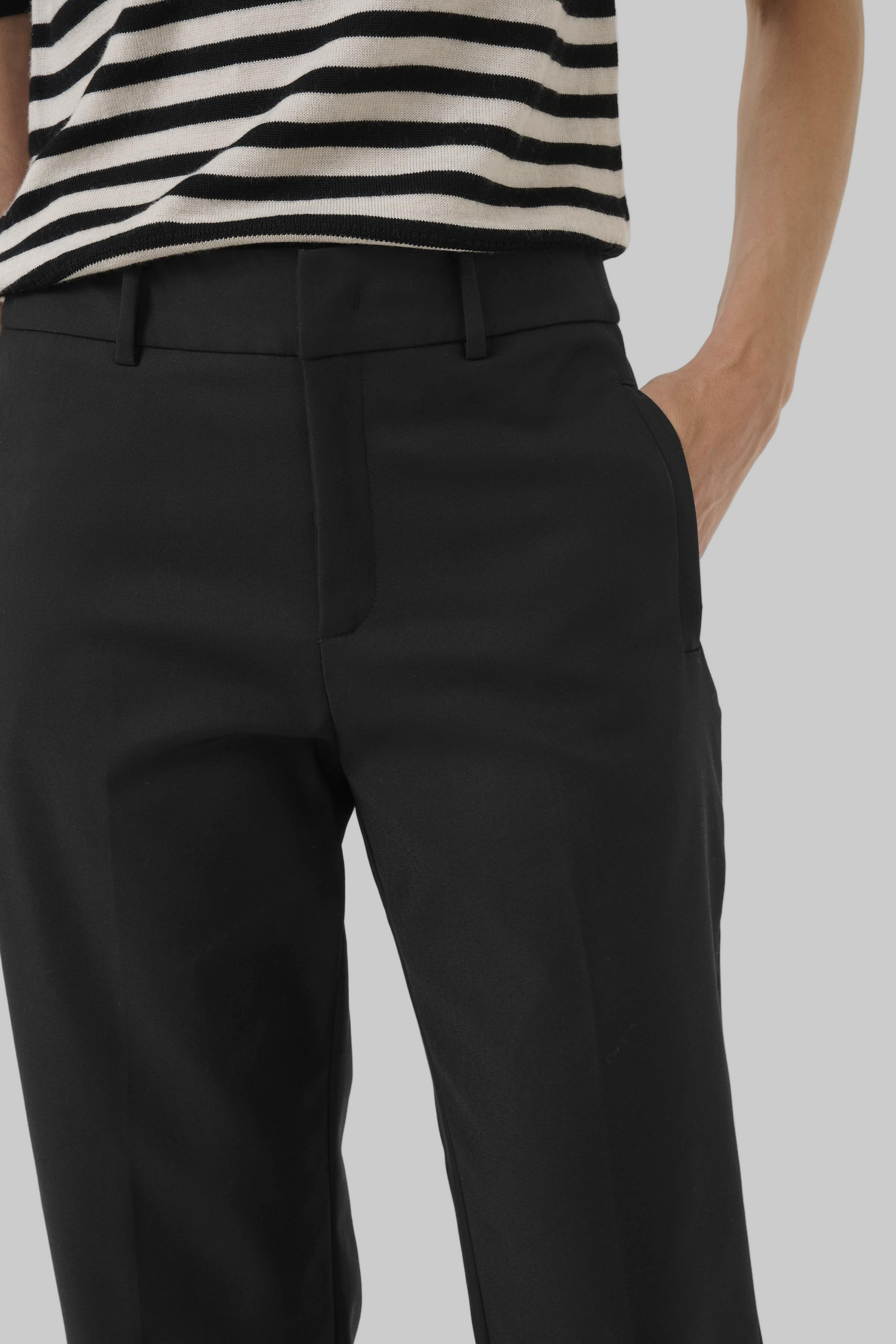 NEYANAPW  Trousers