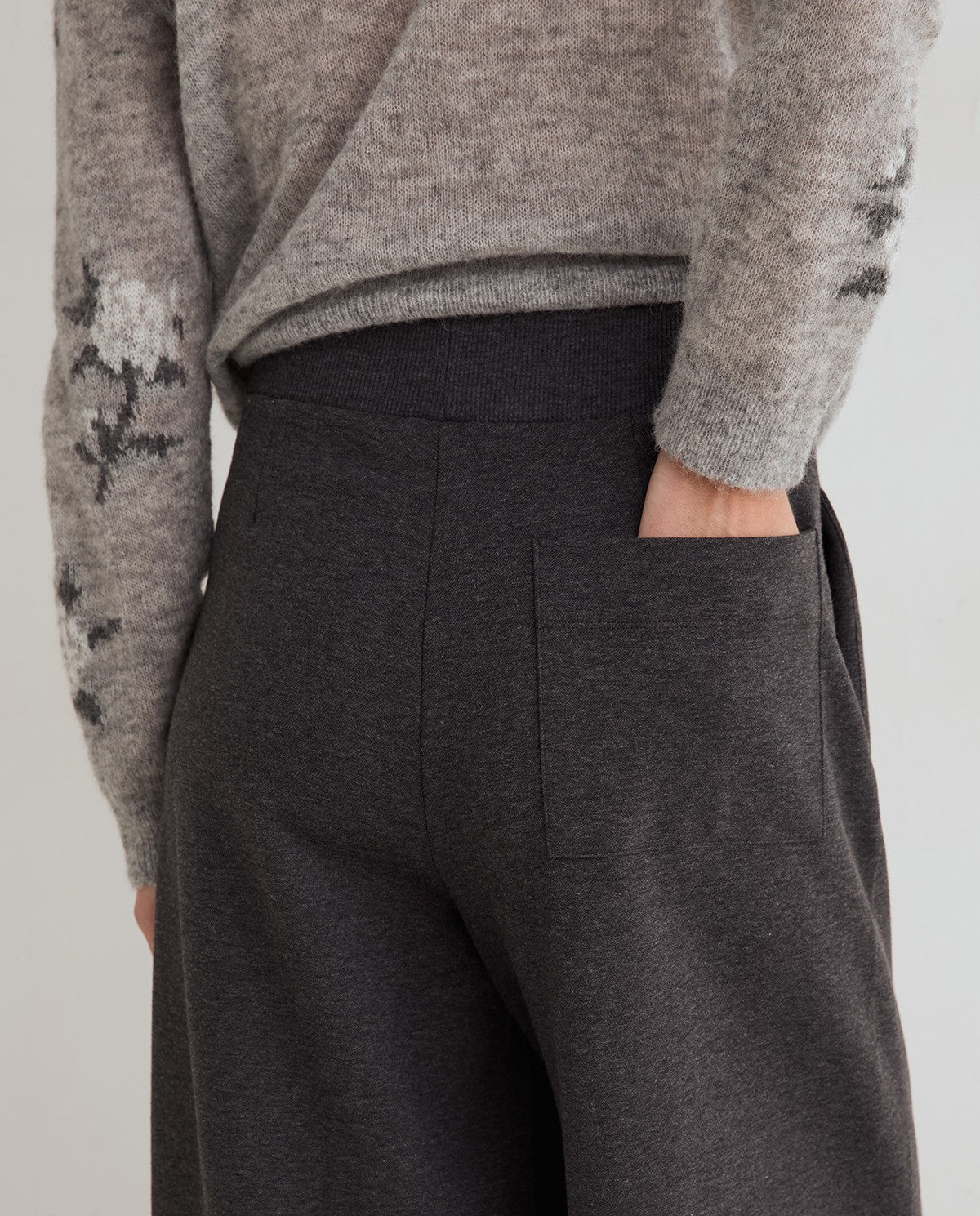 Wide Leg Knit Trouser