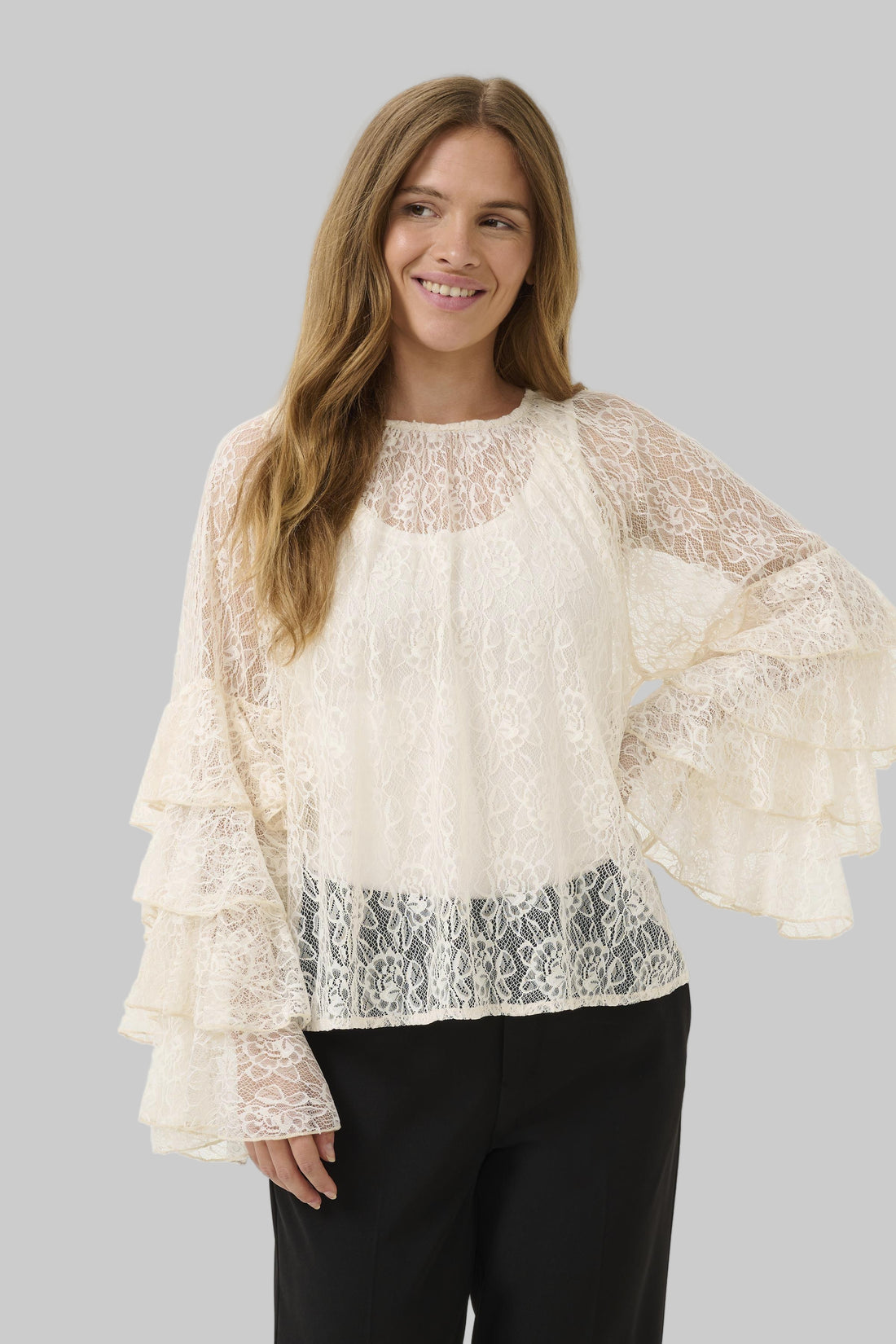 CUclemency Ruffle Sleeve Blouse