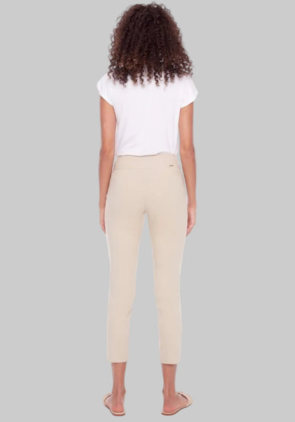 Techno Core Petal-Slit Ankle Pant