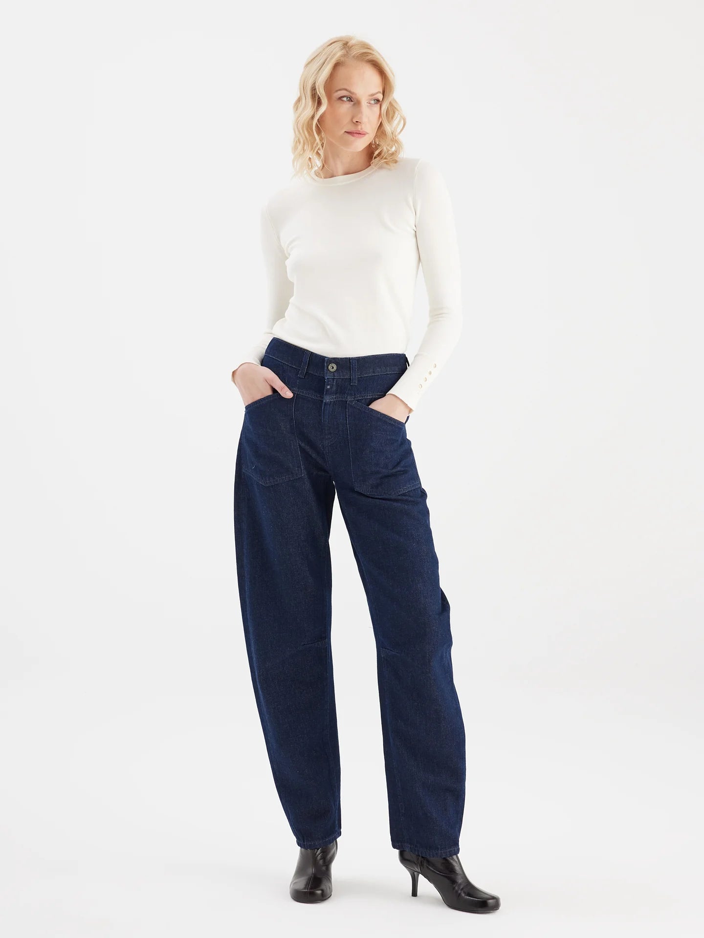 Selena Mid Waist Ankle Length Jeans