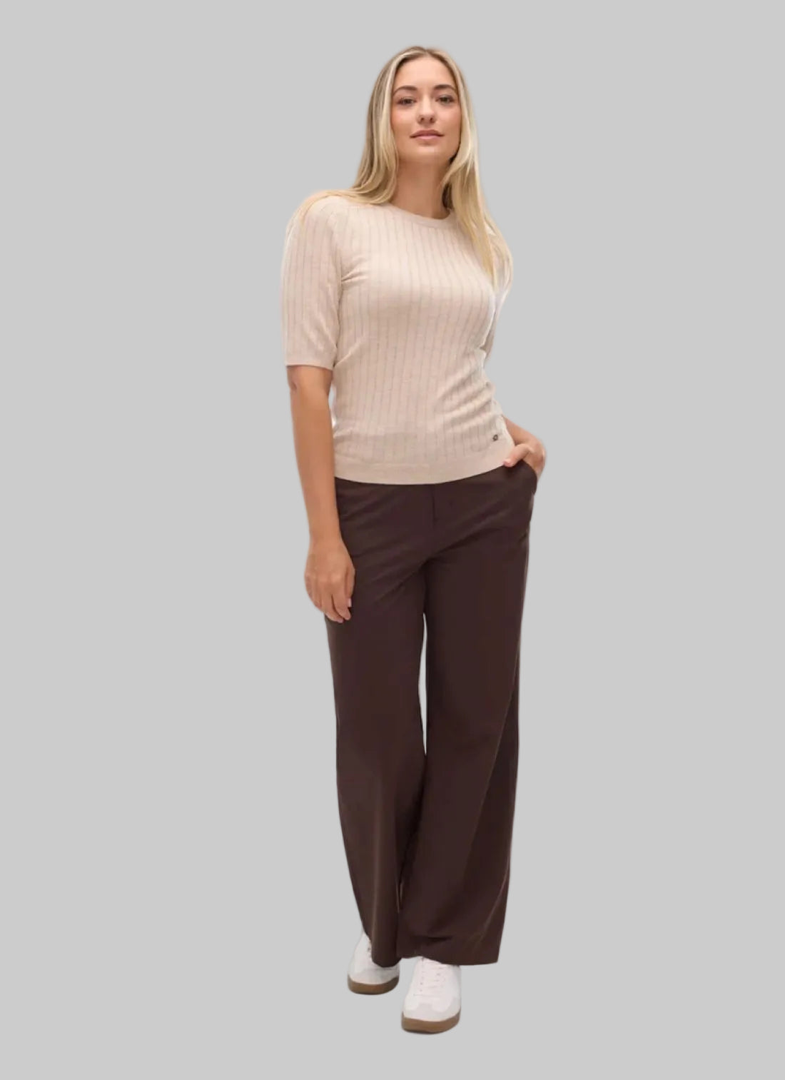 Ada Short Sleeve Sweater