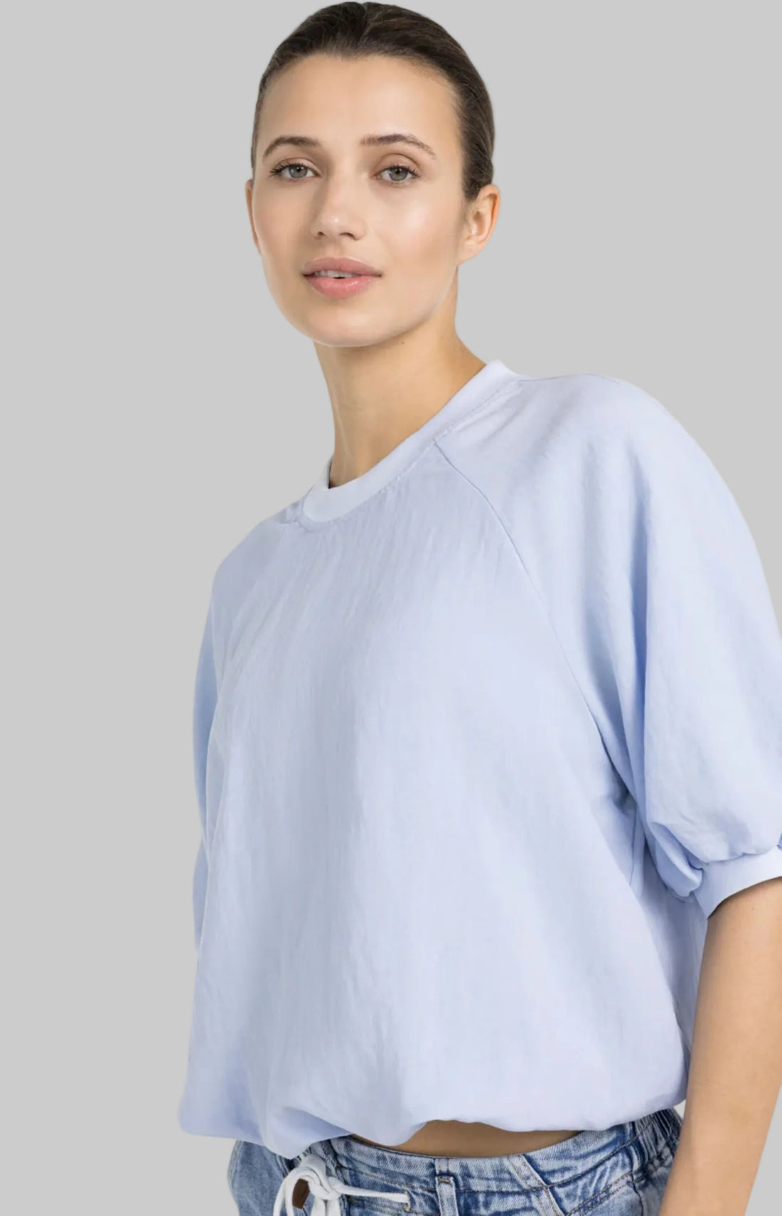Woven T-Shirt With Balloon Sleeves and Zip Back
