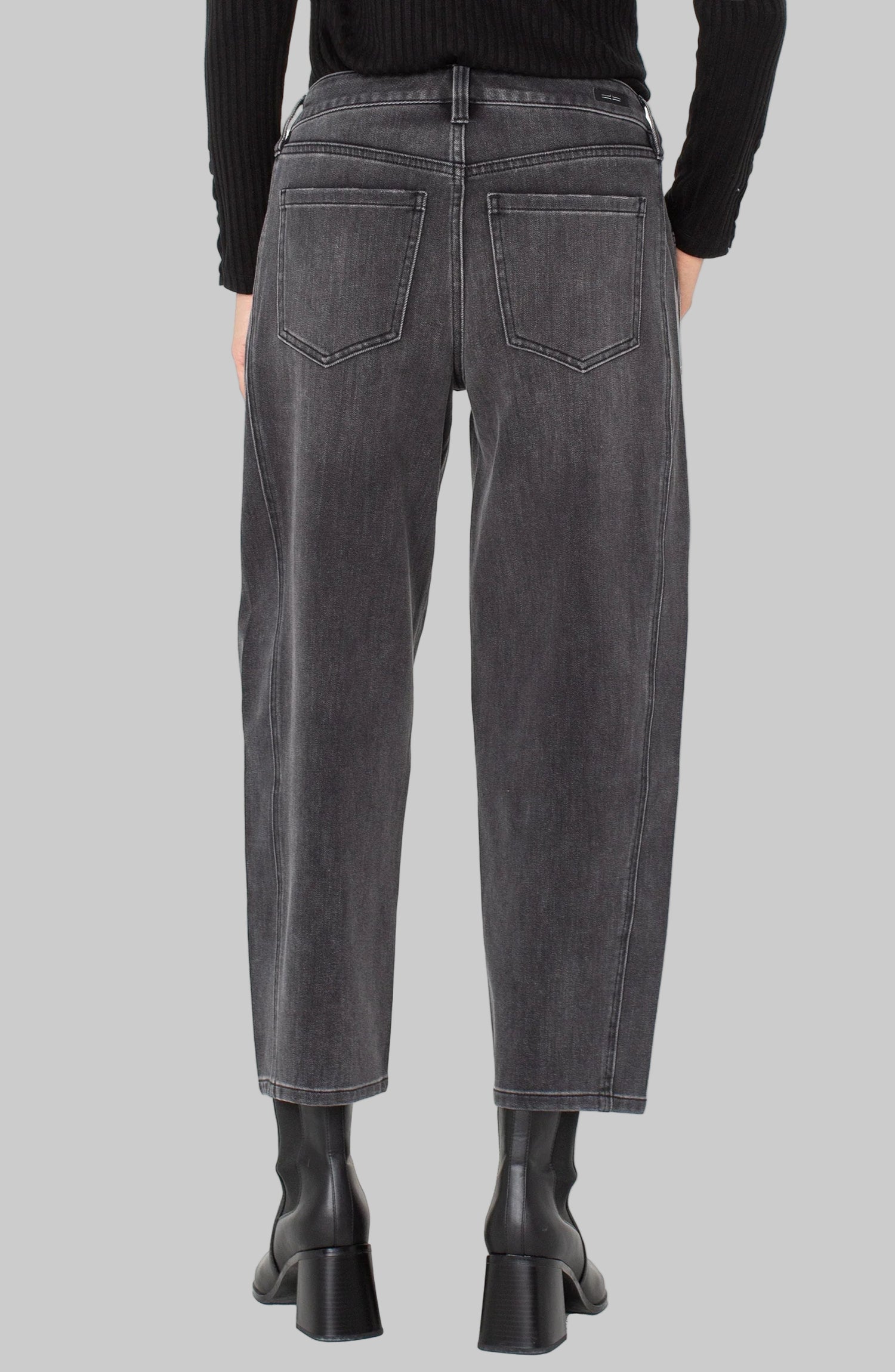 Barrel Jean