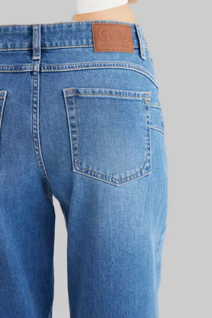 Beth Mid Waist Cropped Length Jeans