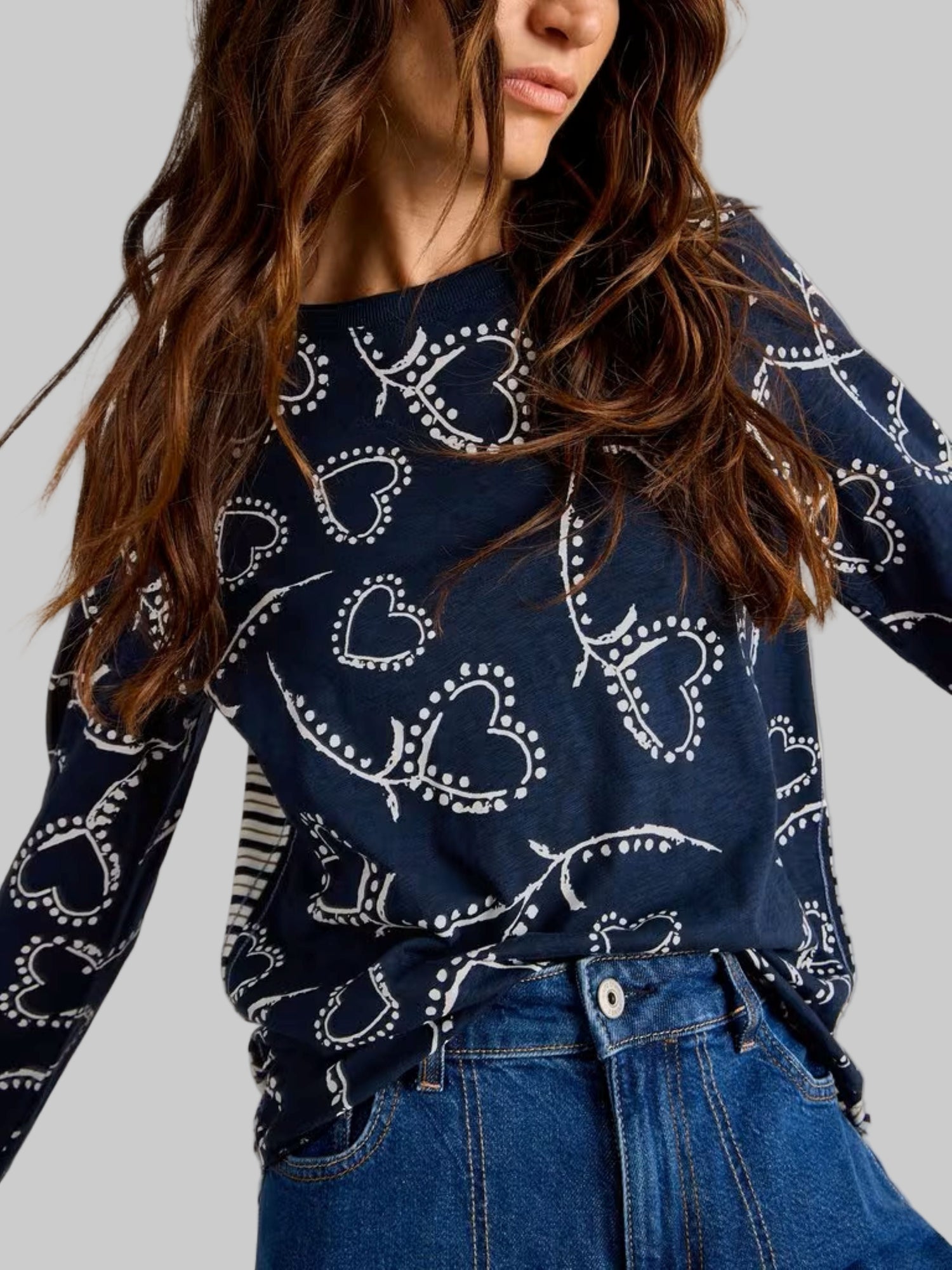 Clara Crew Neck Long Sleeve Tee