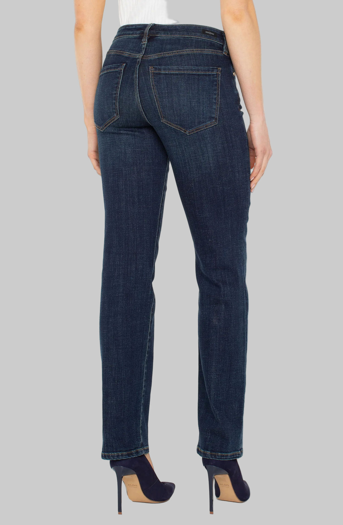Kennedy Straight Jean