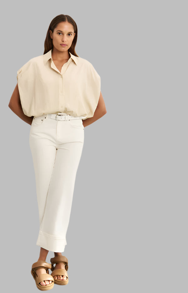Mid-Waist Jean With Fixed Turned-Up Hem