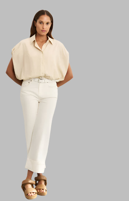 Mid-Waist Jean With Fixed Turned-Up Hem