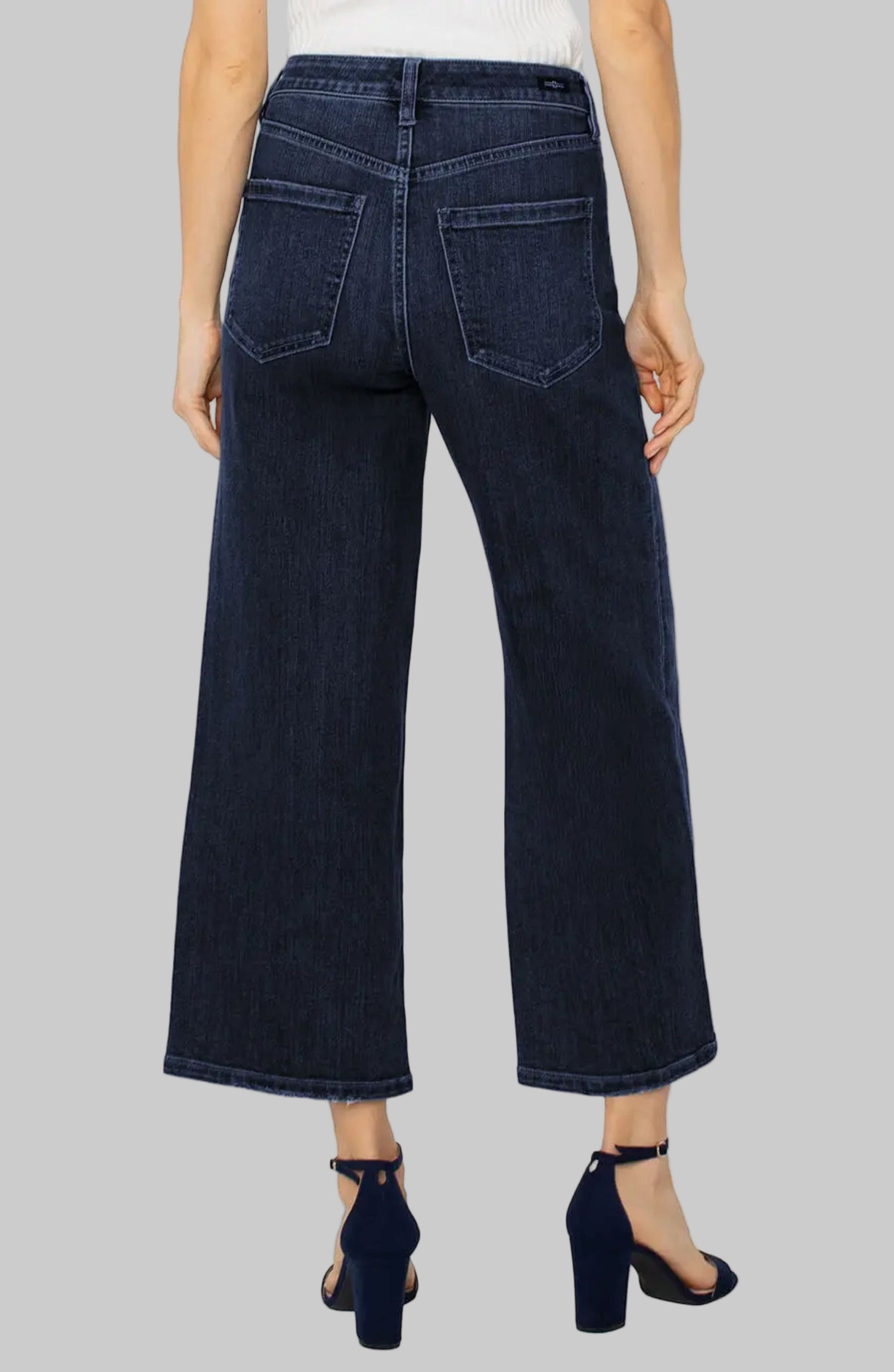 Stride Wide Jean